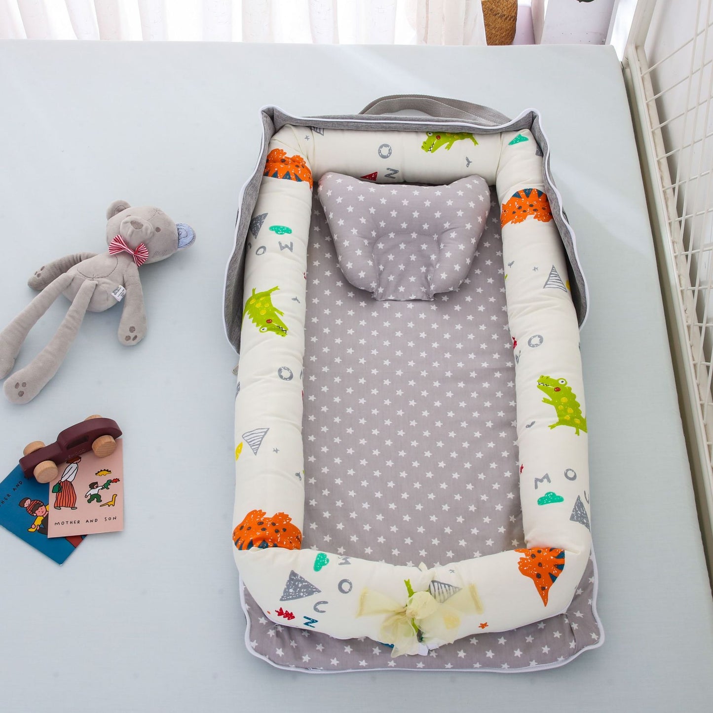 ベビー用コットンポータブルベッド | Baby Portable Cotton Sleeping Nest
