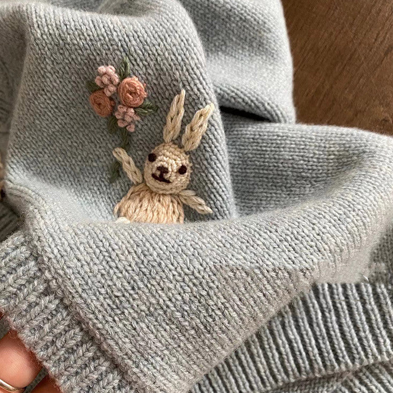 ピュアウール手刺繍ラビット ガールズカーディガン|Pure Wool Hand-Embroidered Rabbit Cardigan for Girls, Long Sleeve, Single-Breasted, Crew Neck