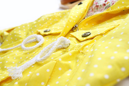 zipper closure detail on girls cotton jacket easy on and off