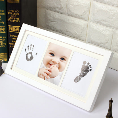 新生児 記念 手形足形 フォトフレーム｜Newborn Commemorative Hand & Footprint Frame – 小さな“今”を未来に残すメモリアルギフト