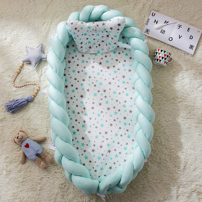 ポータブル バイオニック ベビーネスト | Portable Bionic Baby Nest – Soft Cotton Newborn Bed with Braided Bumper and Removable Cover